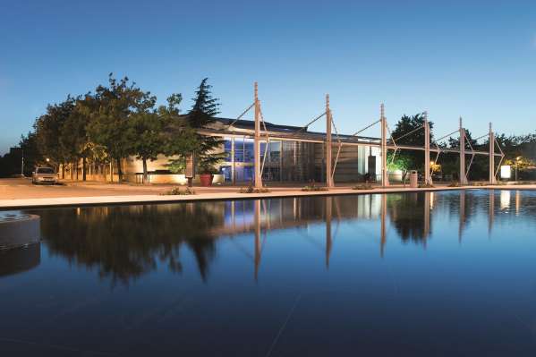 Décines-Charpieu - Le Toboggan © DR